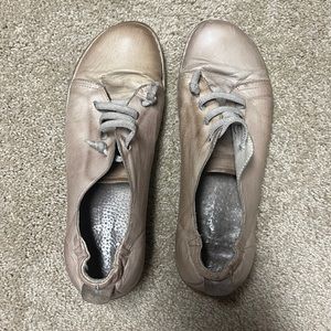 Handmade Spanish leather slip on shoes